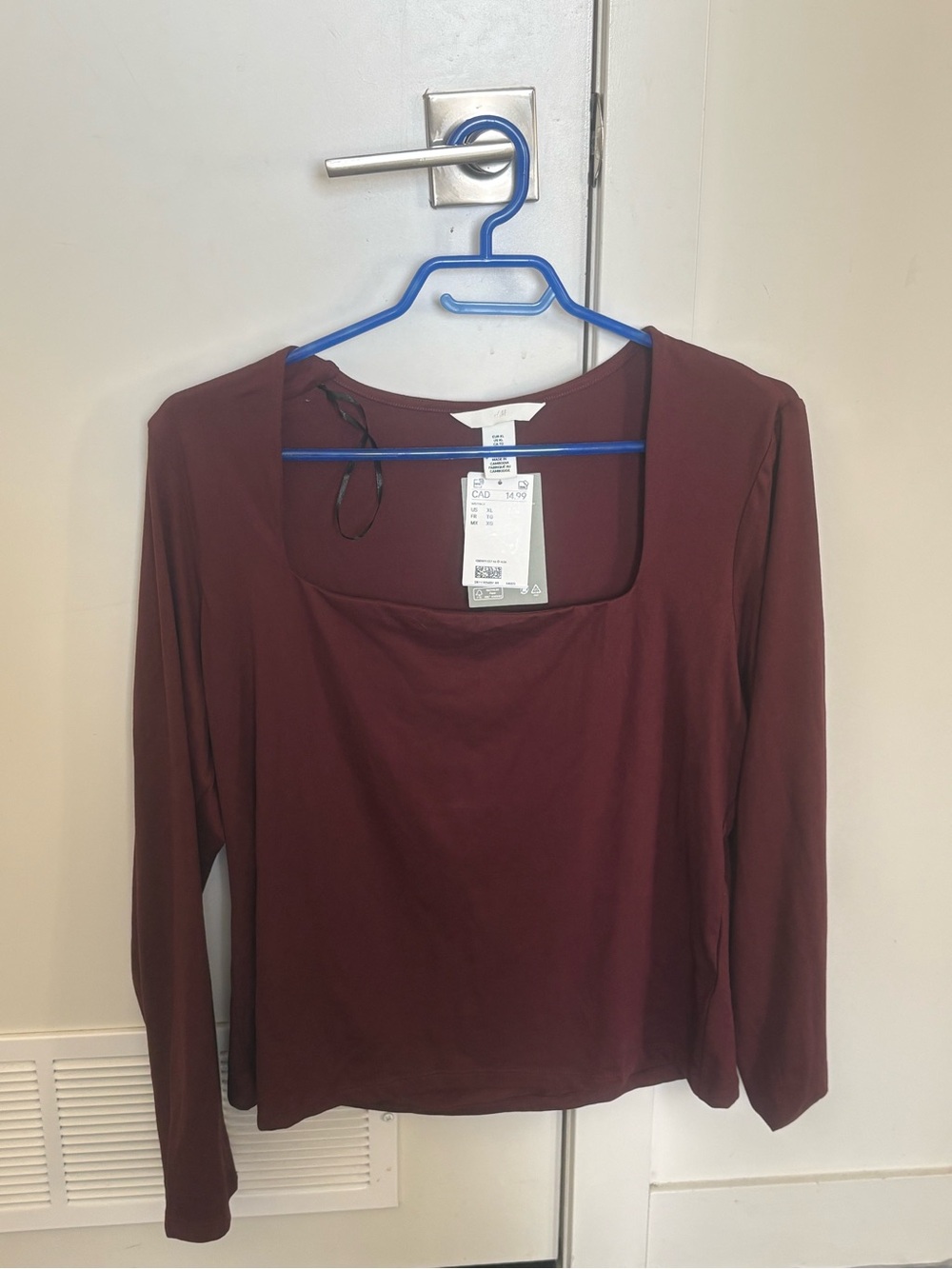 H&M Women’s Long-Sleeve Square Neck Top - Burgundy
